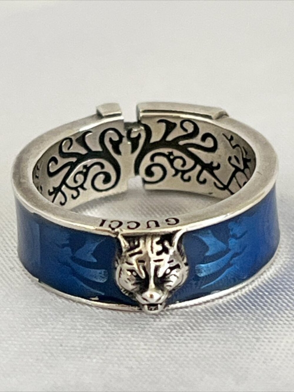 GUCCI Vintage Cat Head Belt Motif Sterling Silver 925 Blue Enamel Band Ring 8.0